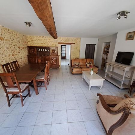 Domaine De La Briouse Bed and Breakfast Sanxay Εξωτερικό φωτογραφία