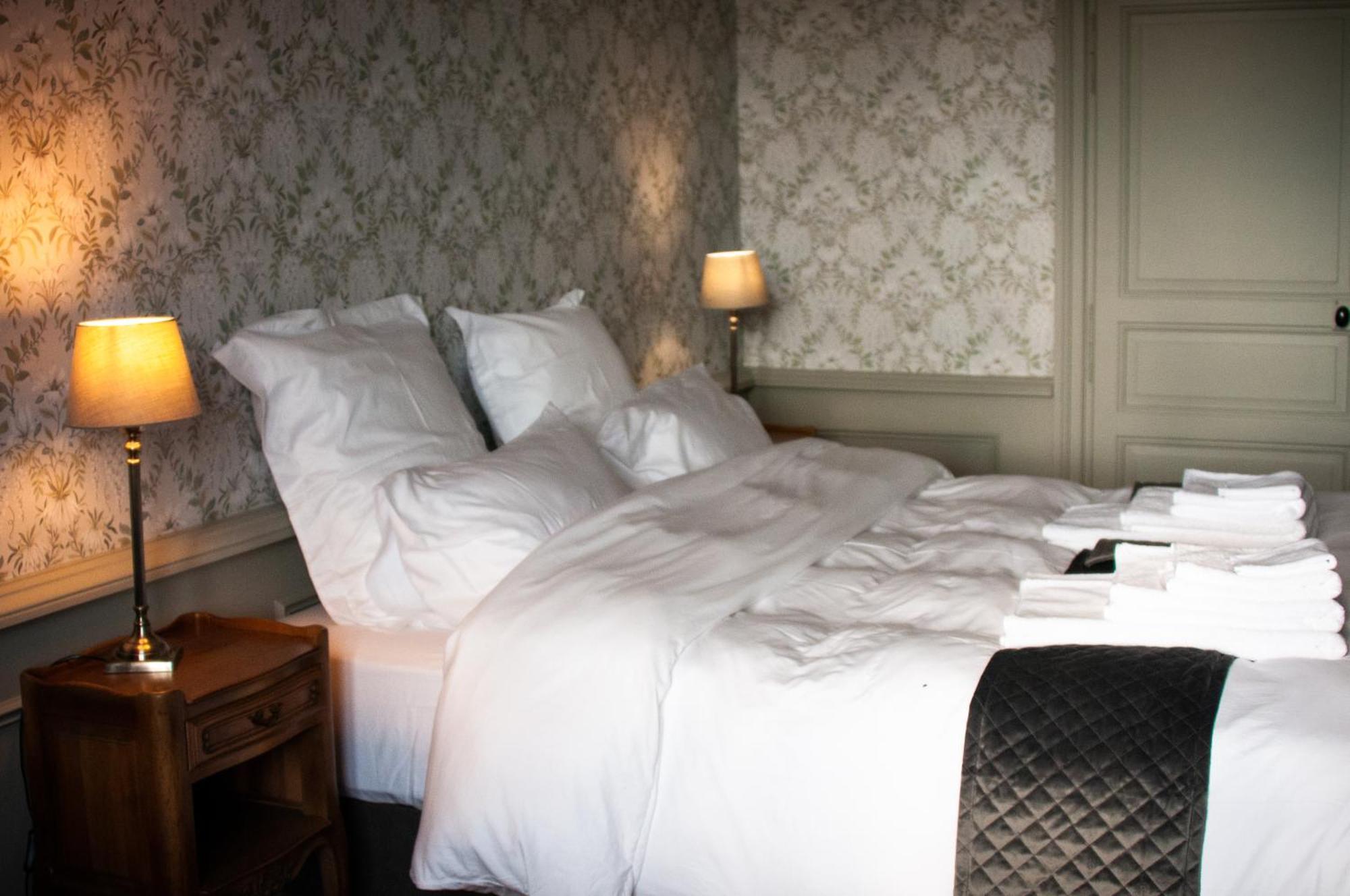Domaine De La Briouse Bed and Breakfast Sanxay Εξωτερικό φωτογραφία
